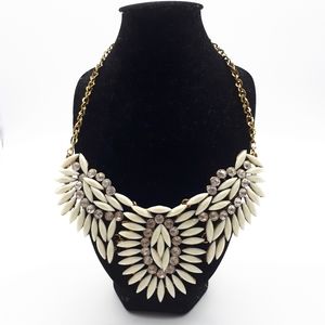 Statement Bib necklace